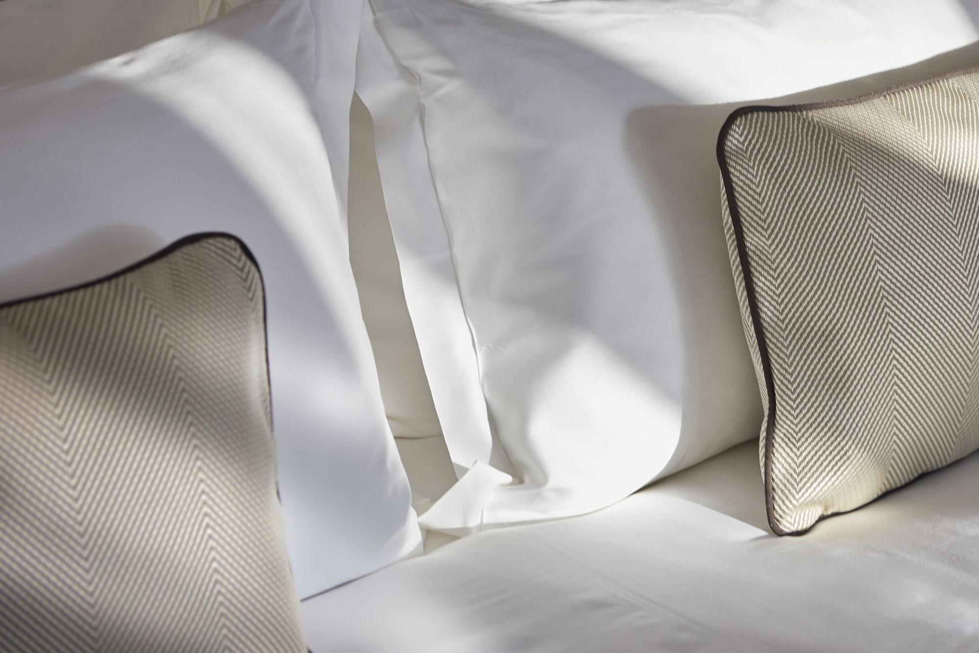 Hotel Mandarin Oriental, Milano Esterno foto