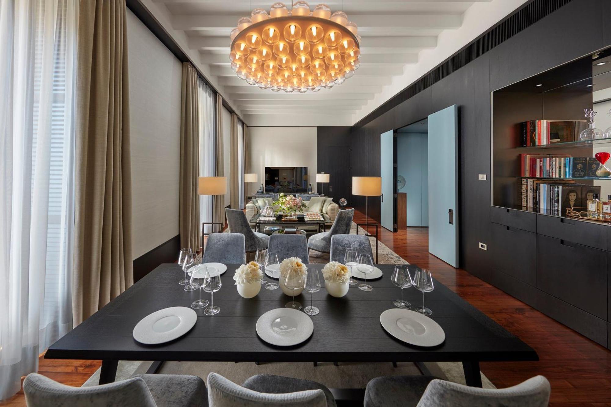 Hotel Mandarin Oriental, Milano Esterno foto