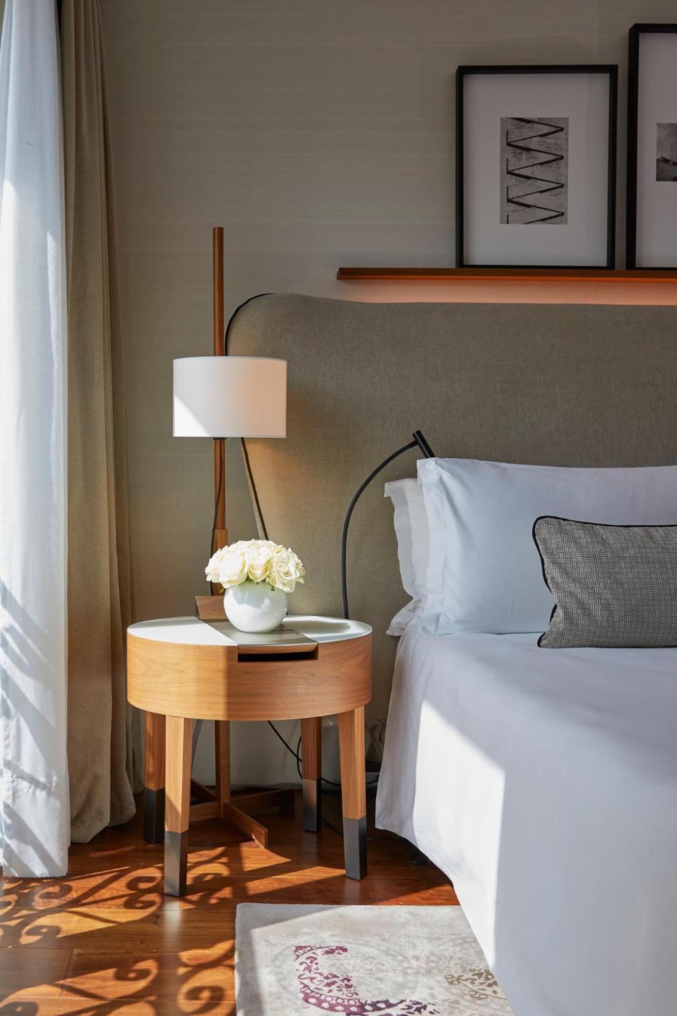 Hotel Mandarin Oriental, Milano Esterno foto