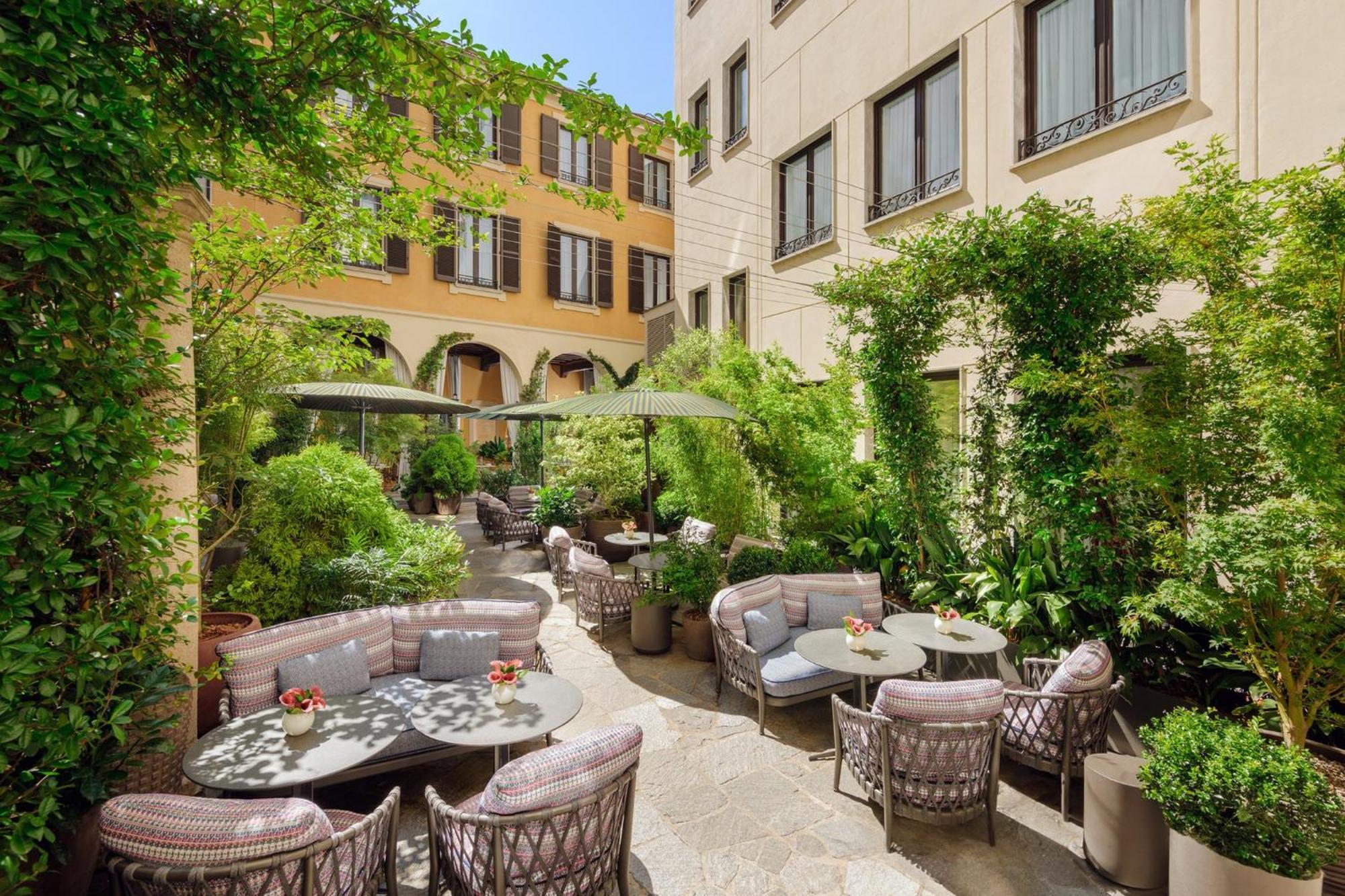 Hotel Mandarin Oriental, Milano Esterno foto