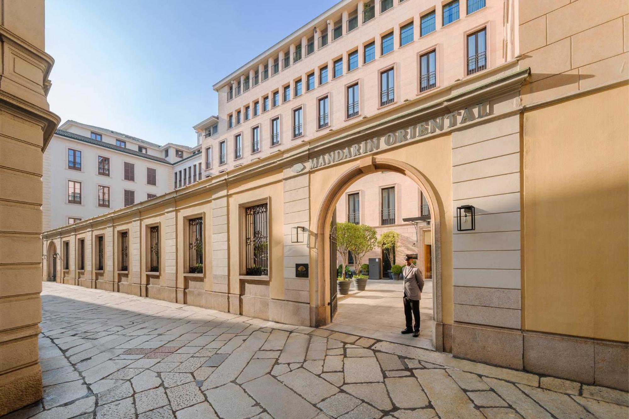 Hotel Mandarin Oriental, Milano Esterno foto