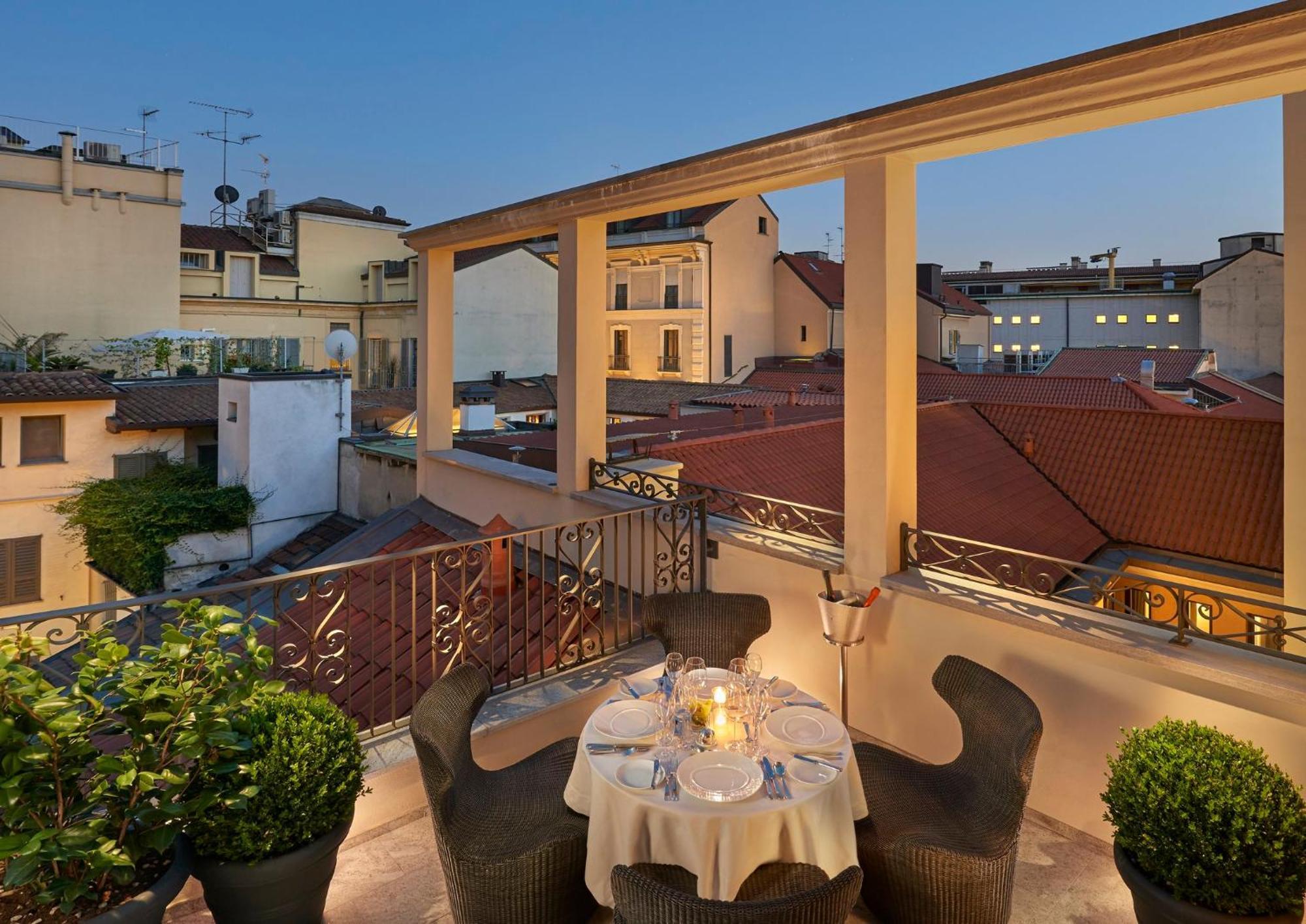 Hotel Mandarin Oriental, Milano Esterno foto