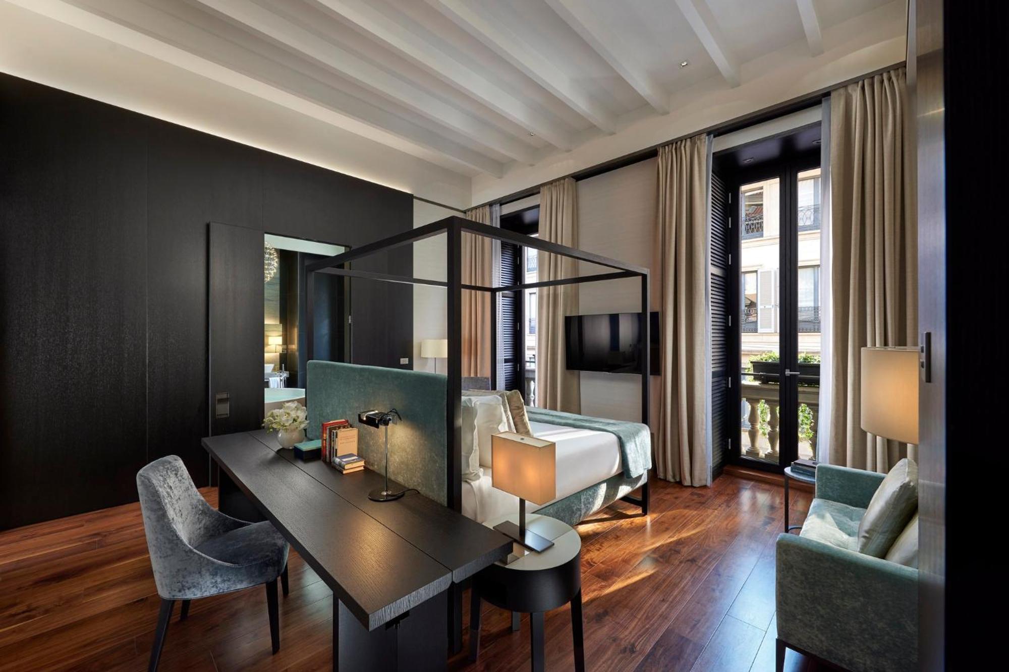 Hotel Mandarin Oriental, Milano Esterno foto